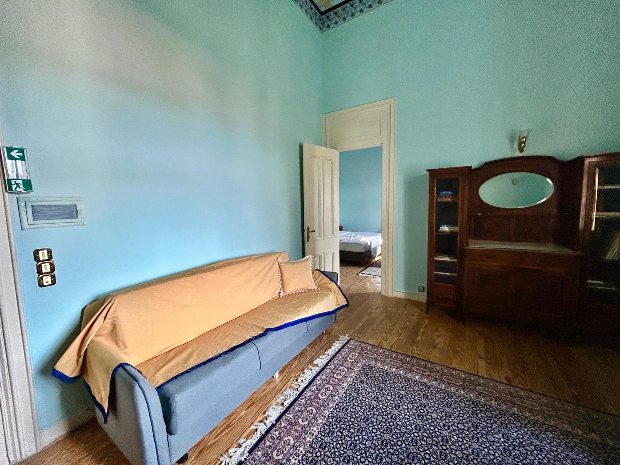 Loriet Hotel Mytilíni Buitenkant foto